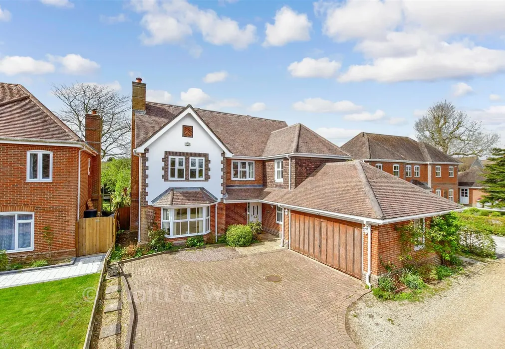 External (Web) - St. Andrew's Lane, Tangmere, Chichester, West Sussex - Wards of Kent