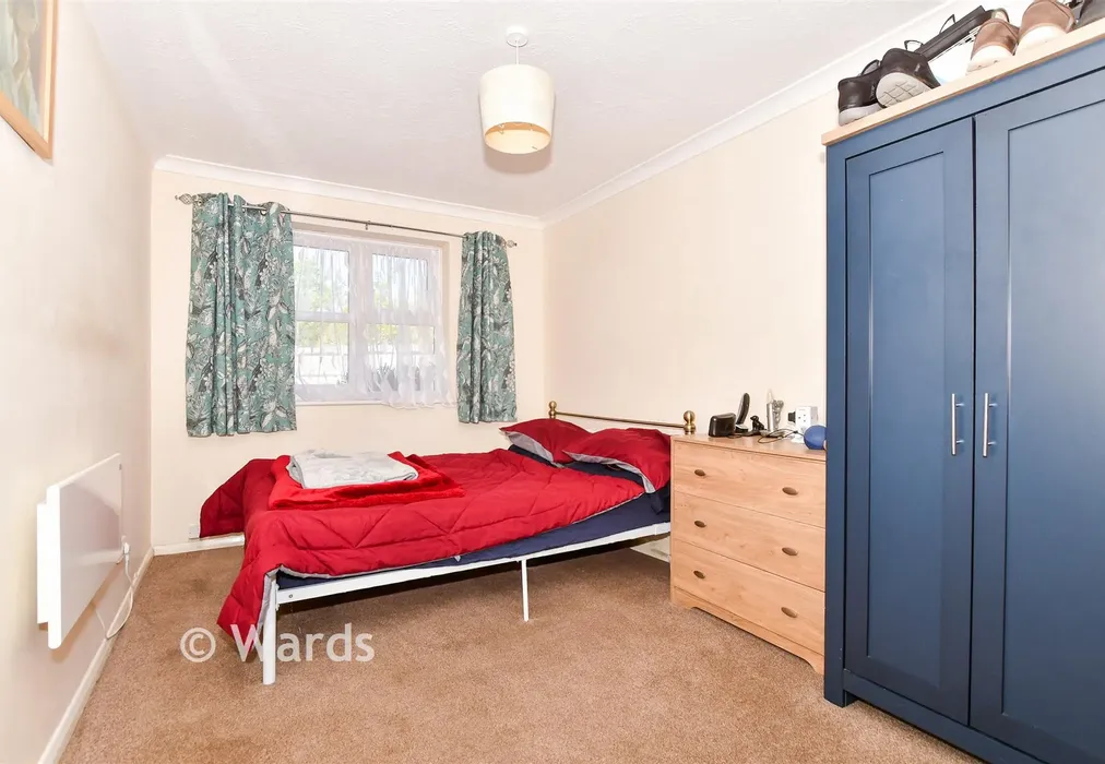 Bedroom - May Street, Snodland, Kent - Wards of Kent