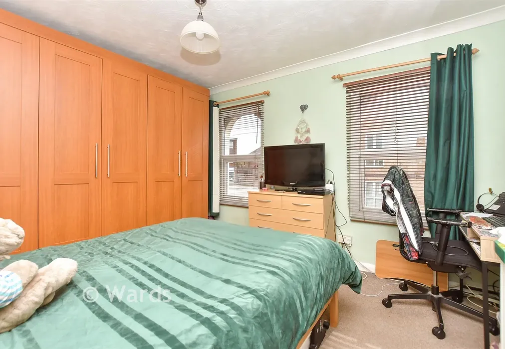Bedroom 1 - Newington Road, Ramsgate, Kent - Wards of Kent