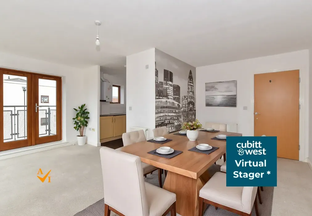 Lounge/Diner (Contemporary style) - Commonwealth Drive, Three Bridges, Crawley, West Sussex - Wards of Kent