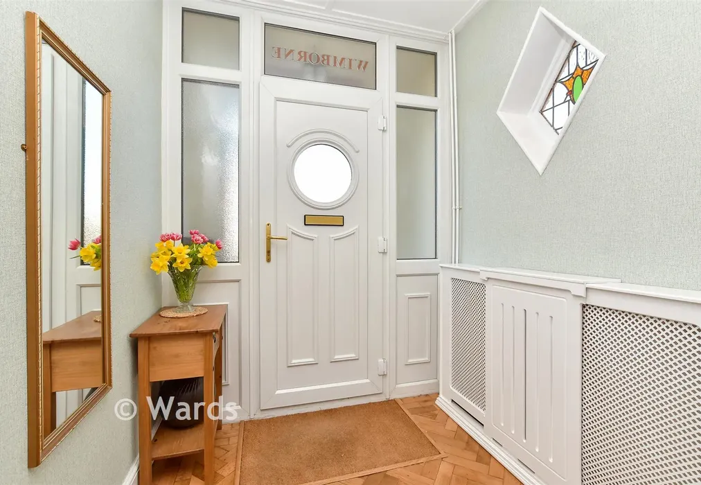 Entrance Hall - Minster Road, Minster On Sea, Sheerness, Kent - Wards of Kent