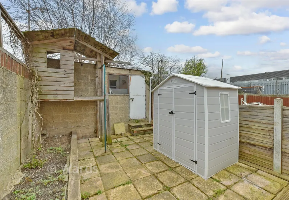 Rear Garden - Second Avenue, Chatham, Kent - Wards of Kent