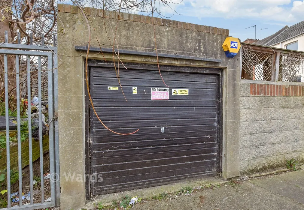 Garage - Second Avenue, Chatham, Kent - Wards of Kent
