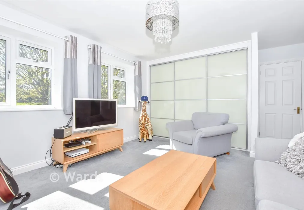 Bedroom 2 - Rocks Close, East Malling, Kent - Wards of Kent