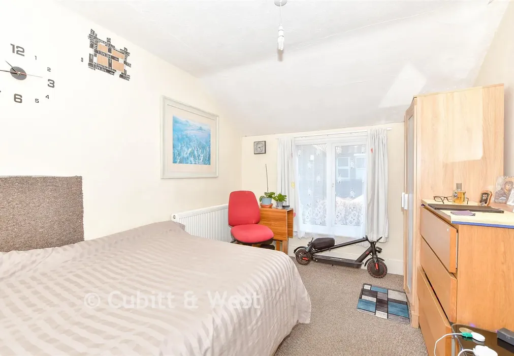 Bedroom 2 - Gainsboro Road, Bognor Regis, West Sussex - Wards of Kent