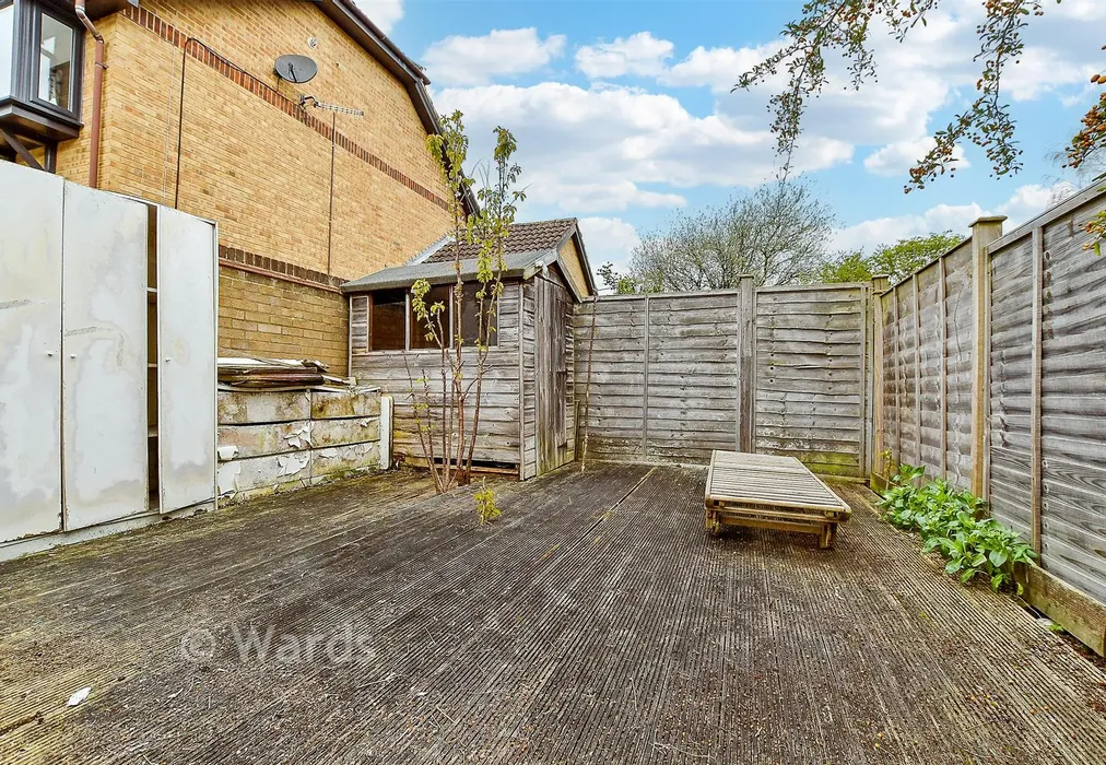 Rear Garden - The Shires, Paddock Wood, Tonbridge, Kent - Wards of Kent