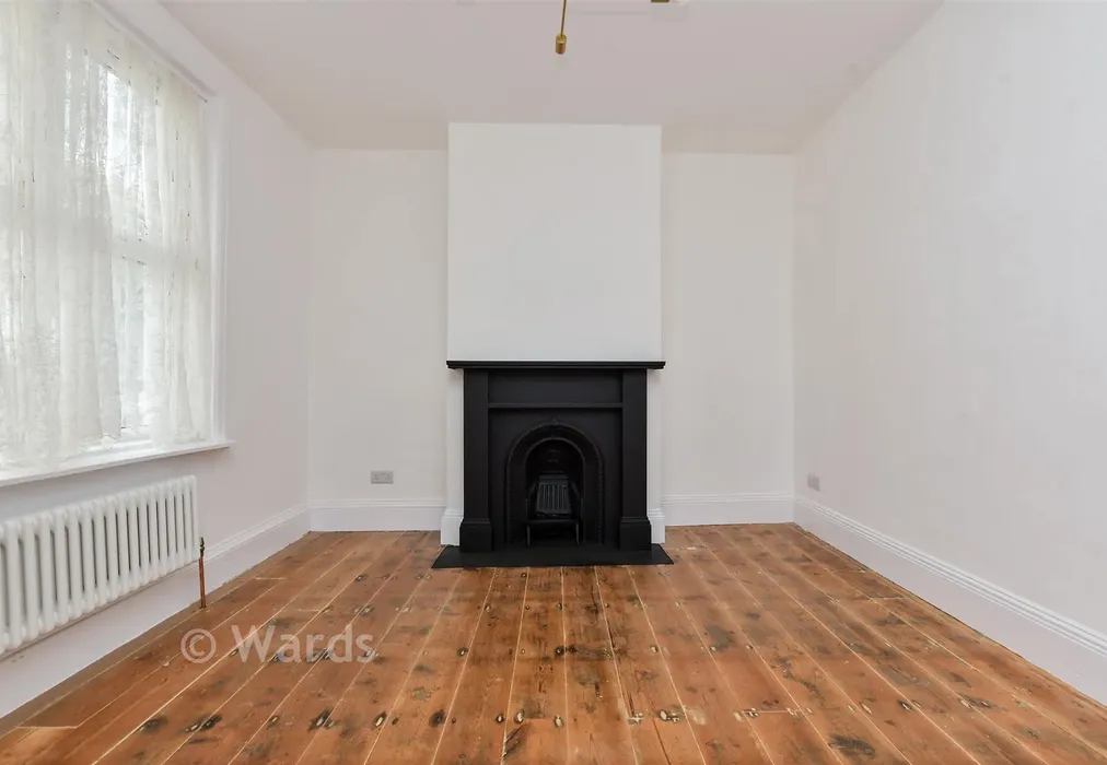 Lounge - Flora Road, Ramsgate, Kent - Wards of Kent