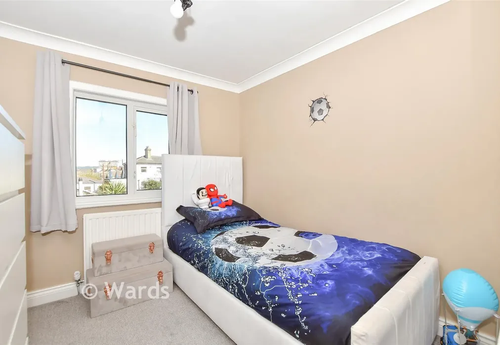 Bedroom 2 - Waterloo Street, Maidstone, Kent - Wards of Kent