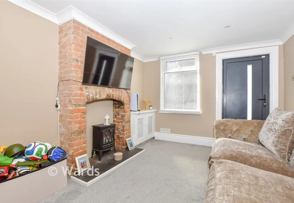 Lounge - Waterloo Street, Maidstone, Kent - Wards of Kent