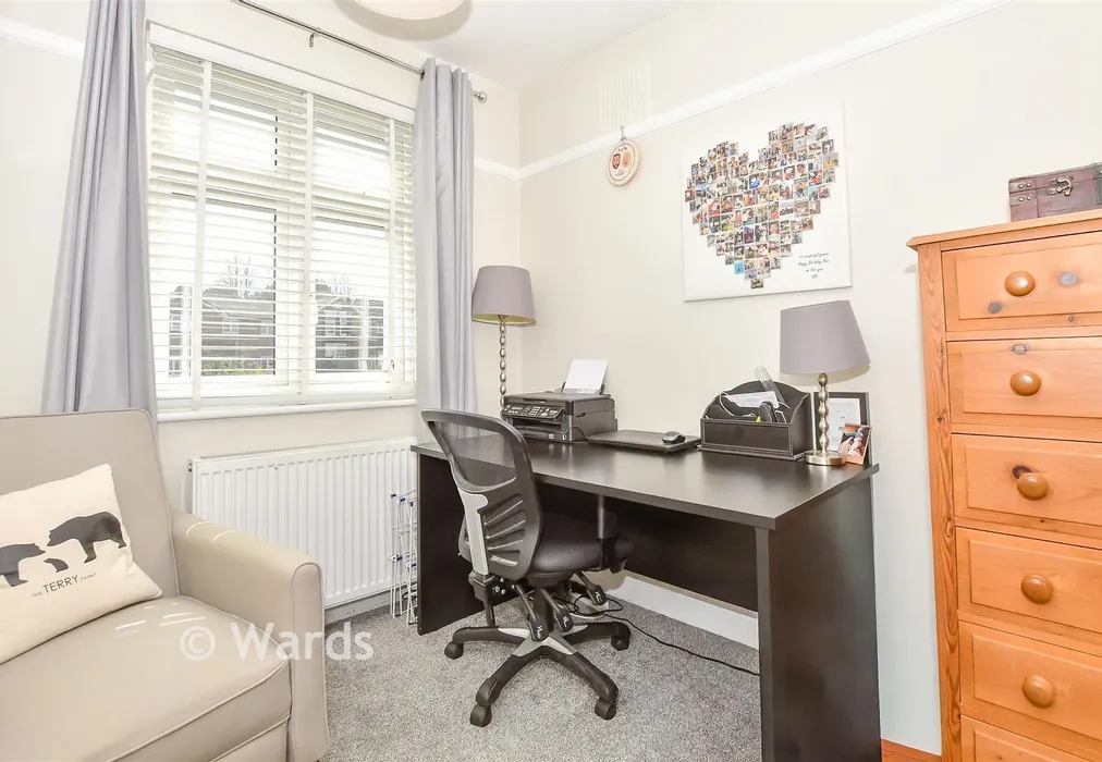 Bedroom 5 - Loose Road, Loose, Maidstone, Kent - Wards of Kent