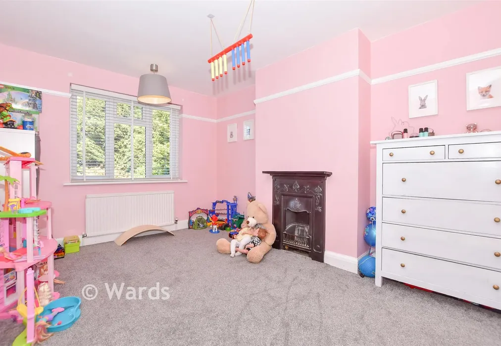 Bedroom 4 - Loose Road, Loose, Maidstone, Kent - Wards of Kent