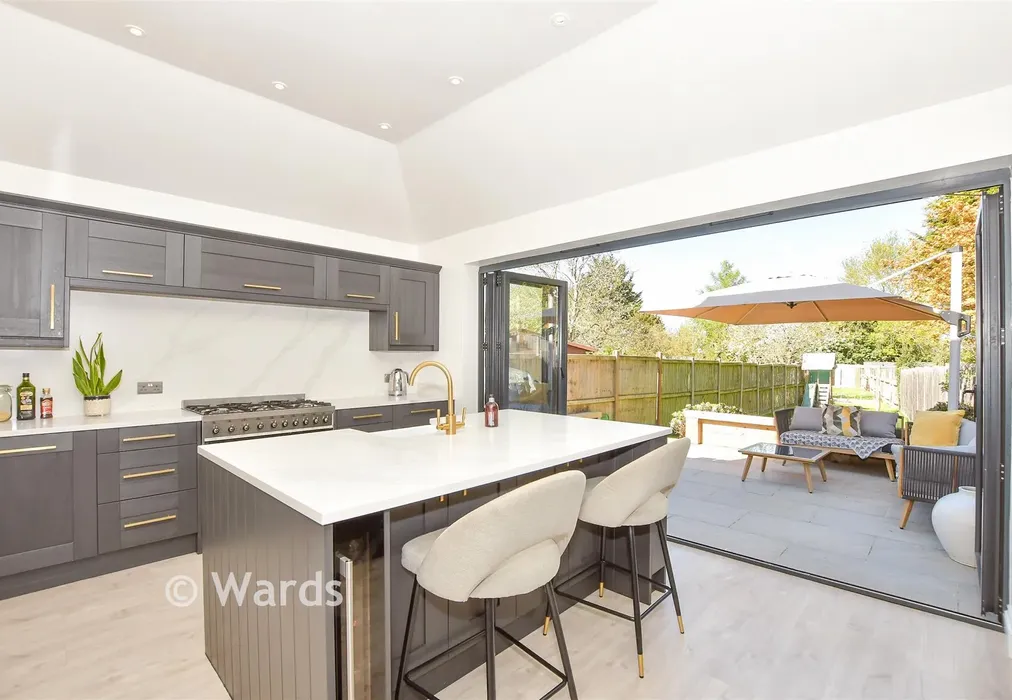 Kitchen - Loose Road, Loose, Maidstone, Kent - Wards of Kent