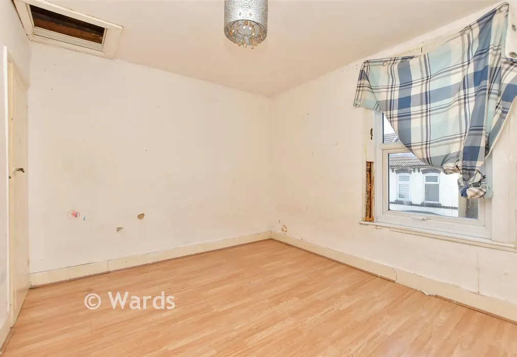 Bedroom 1 - Thorold Road, Chatham, Kent - Wards of Kent