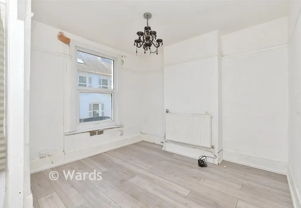 Lounge - Thorold Road, Chatham, Kent - Wards of Kent