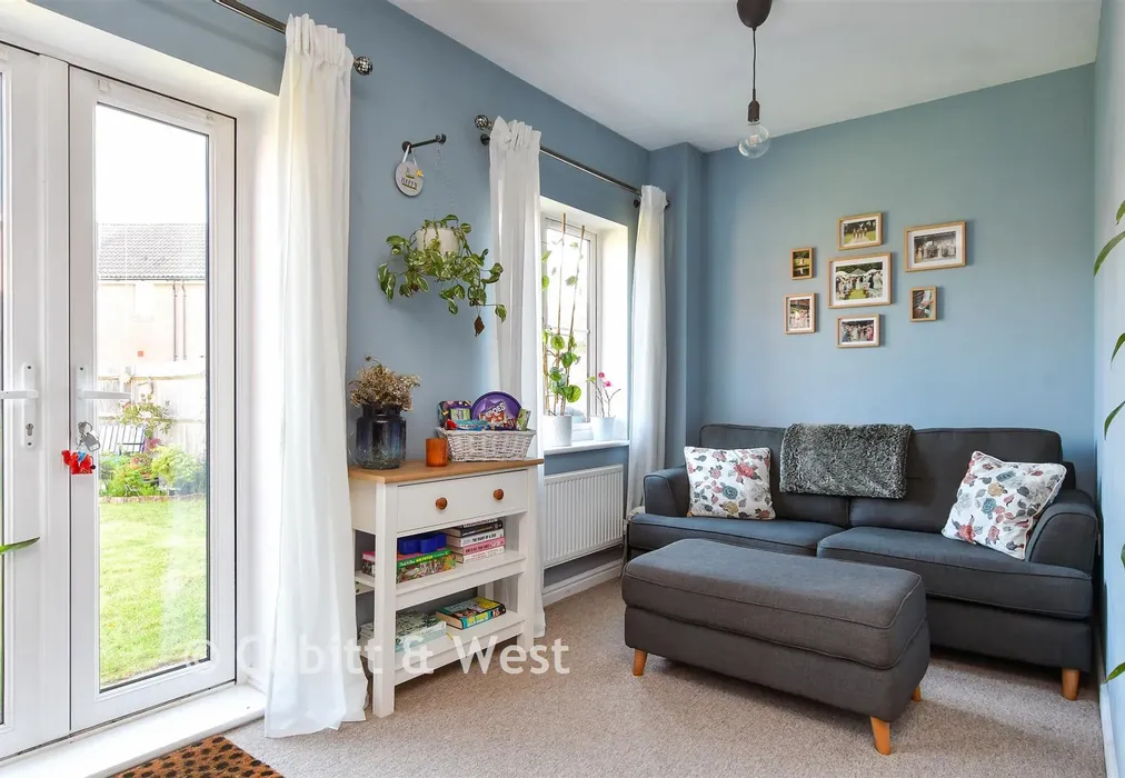 Lounge/ Dining Room - Navigation Drive, Yapton, Arundel, West Sussex - Wards of Kent