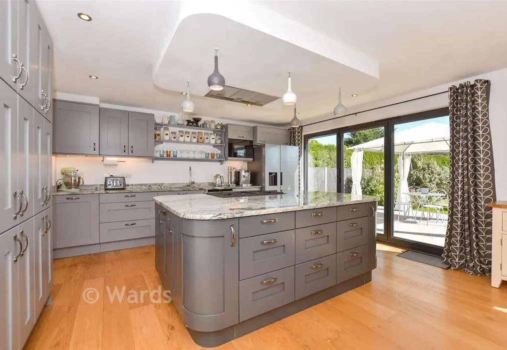 Kitchen/Diner - Deal Road, Sandwich, Kent - Wards of Kent