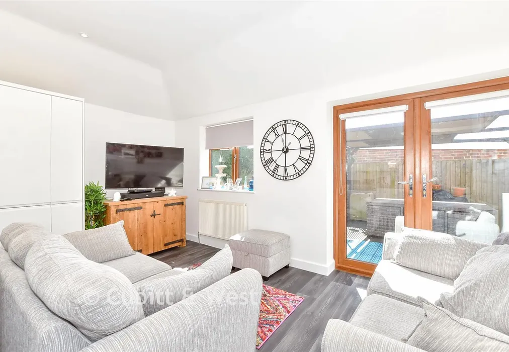 Lounge/Kitchen - Main Road, Southbourne, Emsworth, Hampshire - Wards of Kent
