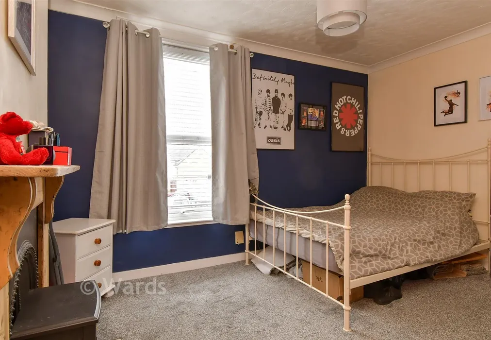 Bedroom 2 - Charlotte Street, Sittingbourne, Kent - Wards of Kent