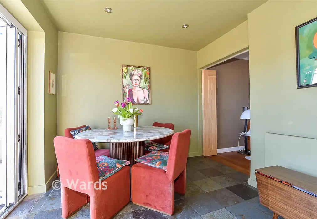 Kitchen/Diner - Corner Farm Road, Staplehurst, Tonbridge, Kent - Wards of Kent