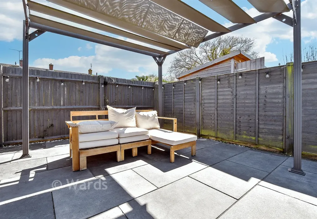 Patio / Decking - Corner Farm Road, Staplehurst, Tonbridge, Kent - Wards of Kent