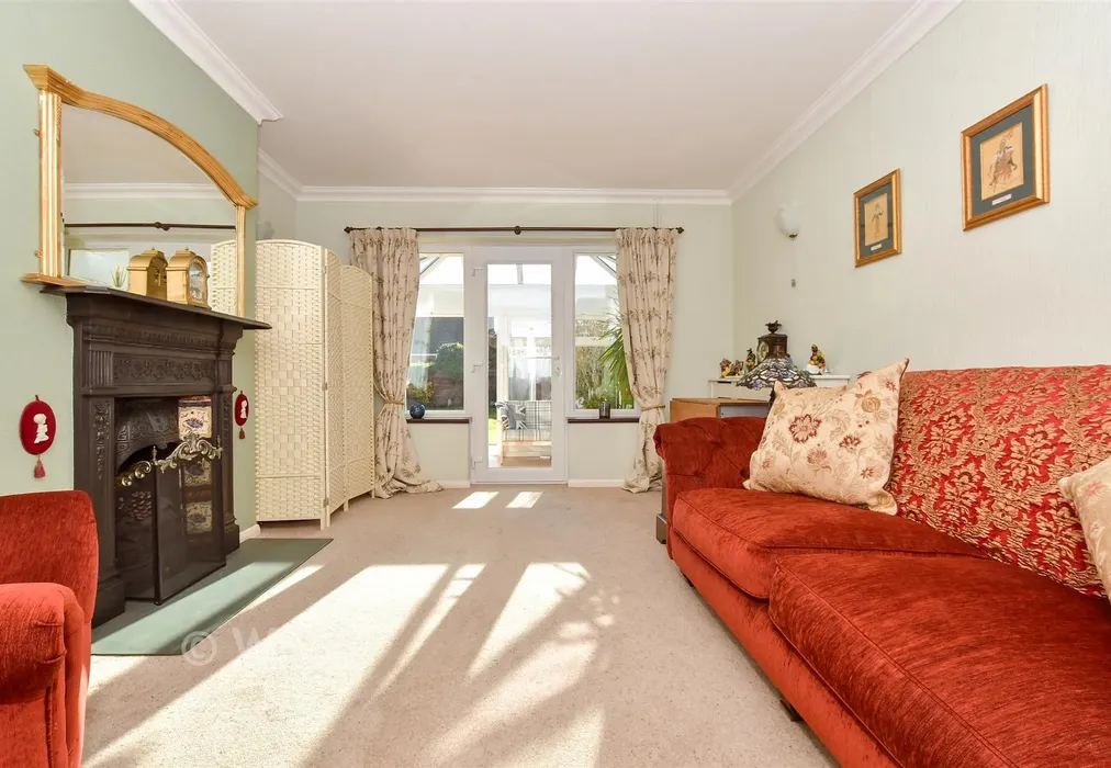 Lounge - Ingle Close, Birchington, Kent - Wards of Kent
