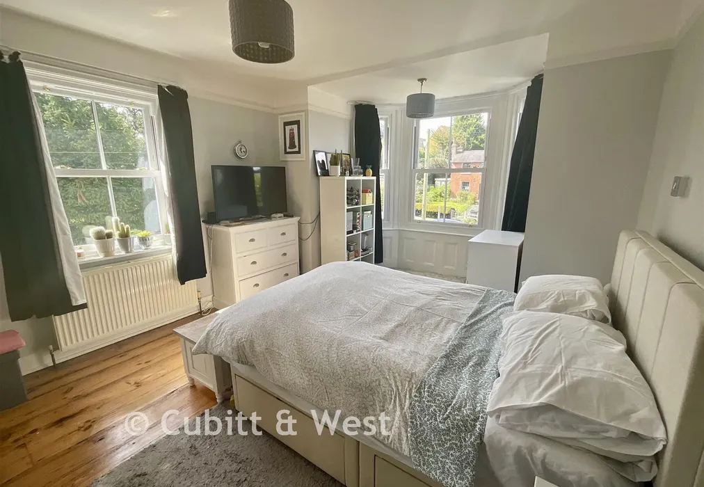 Bedroom - New Town, Uckfield, East Sussex - Wards of Kent