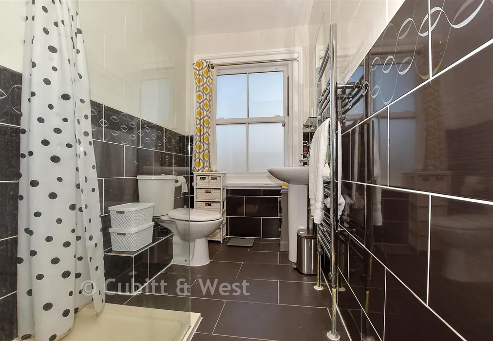 Shower Room - New Town, Uckfield, East Sussex - Wards of Kent