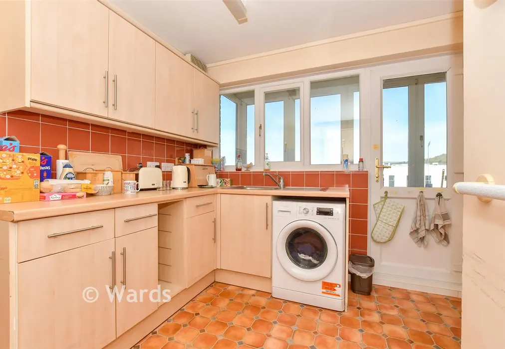 Kitchen - The Gateway, Dover, Kent - Wards of Kent