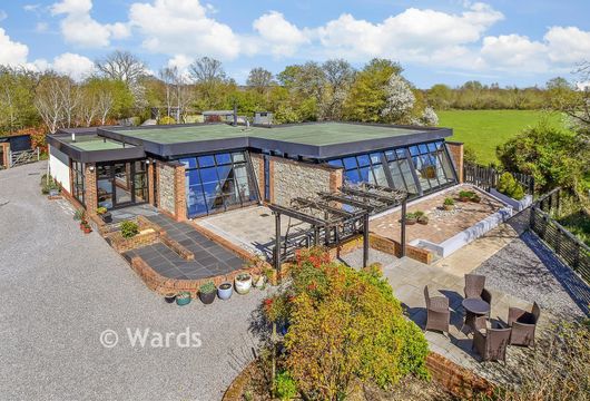 Chart Hill Road, Staplehurst, Tonbridge, Kent - Wards of Kent