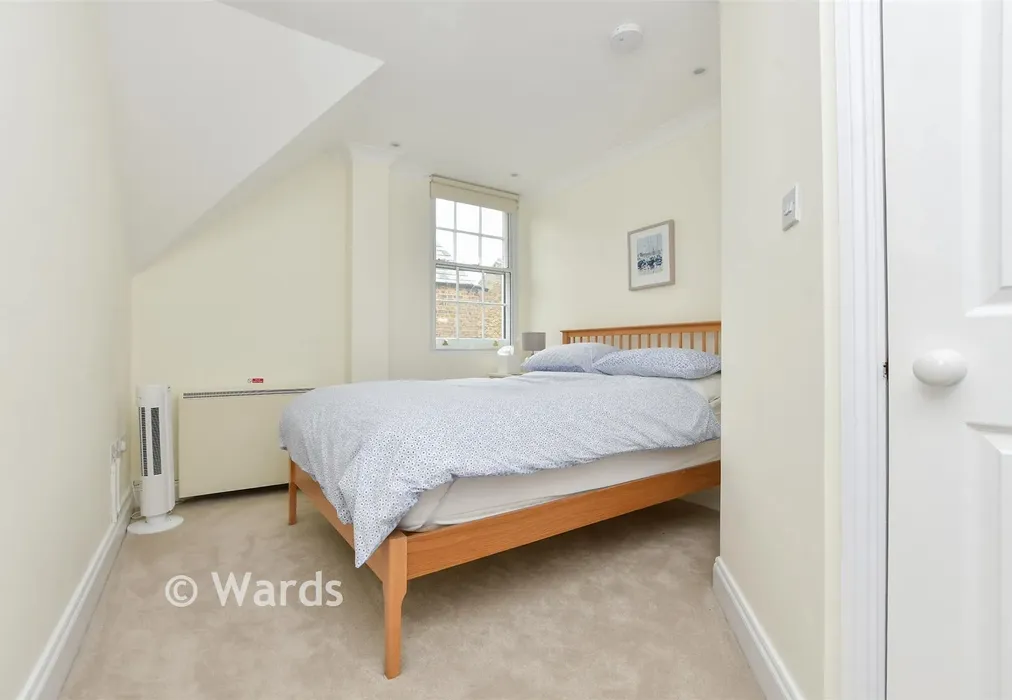 Shower Room - Union Square, Broadstairs, Kent - Wards of Kent