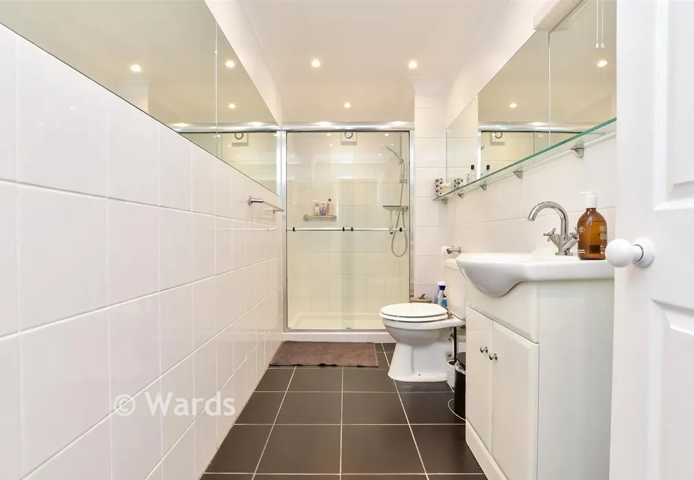 Lounge - Union Square, Broadstairs, Kent - Wards of Kent