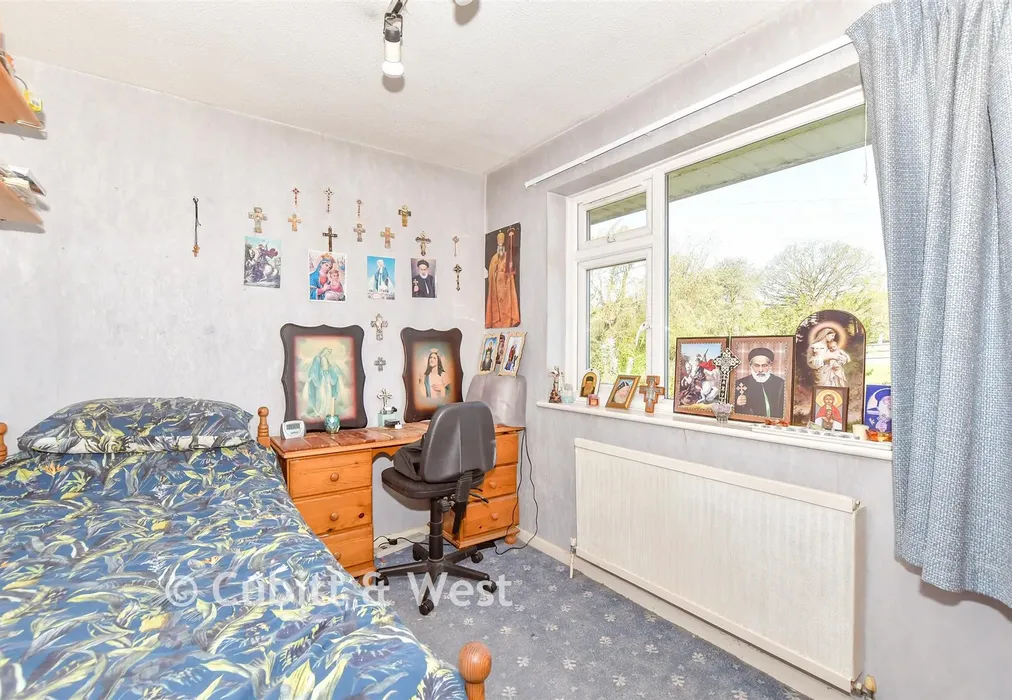 Bedroom 4 - School Lane, Denmead, Waterlooville, Hampshire - Wards of Kent