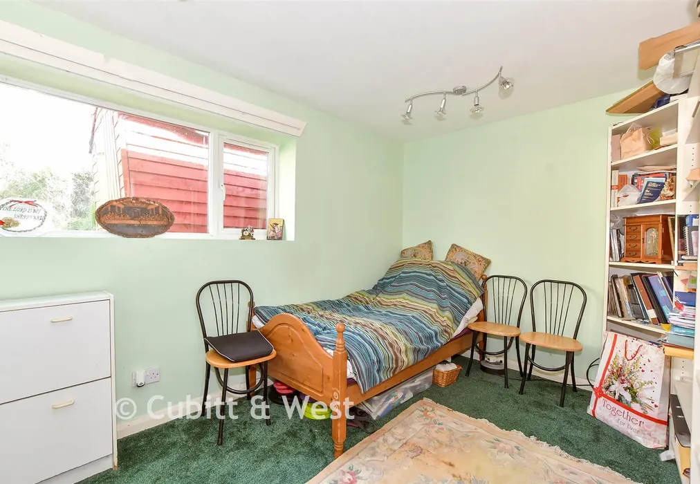Ancillary Room - School Lane, Denmead, Waterlooville, Hampshire - Wards of Kent