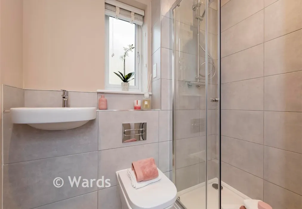 En-Suite - The Chalvington, Meadowbridge, Osborne Gardens, Herne Bay, Kent - Wards of Kent