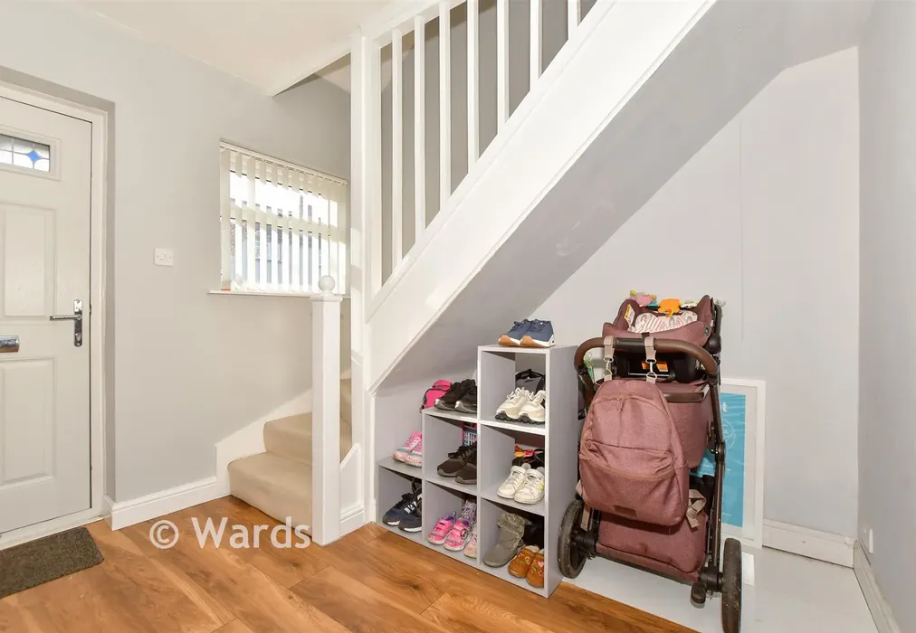 Entrance Hall - Browning Place, Folkestone, Kent - Wards of Kent