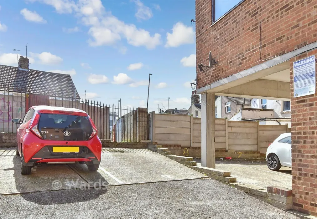 Driveway/Parking - Richmond Road, Gillingham, Kent - Wards of Kent