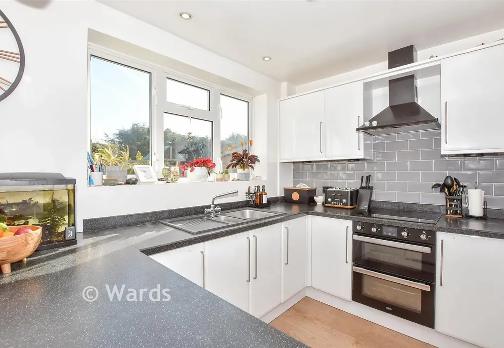 Kitchen - Boughton Lane, Loose, Maidstone, Kent - Wards of Kent