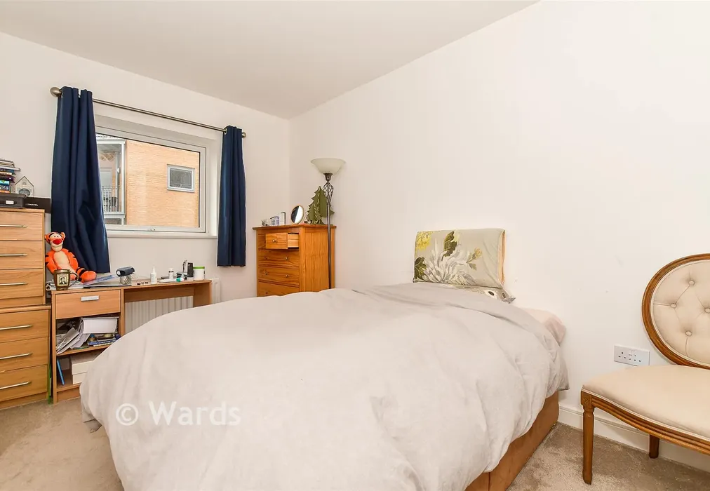 Bedroom 2 - Sovereign Way, Tonbridge, Kent - Wards of Kent
