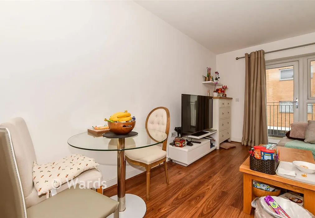 Kitchen/ Lounge/ Diner - Sovereign Way, Tonbridge, Kent - Wards of Kent