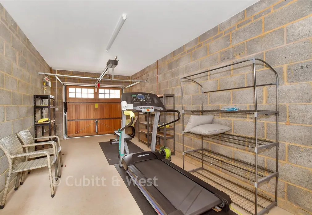 Garage - Lorimer Avenue, Cranleigh, Surrey - Wards of Kent