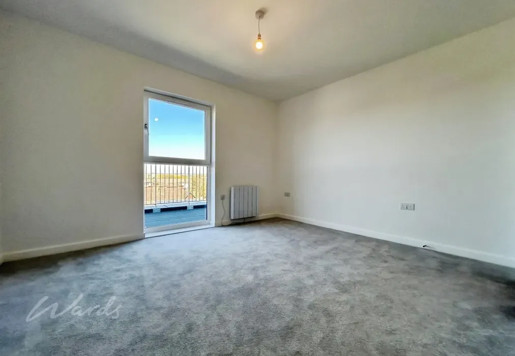 bed 1 - Station Road Paddock Wood TN12 - Wards of Kent