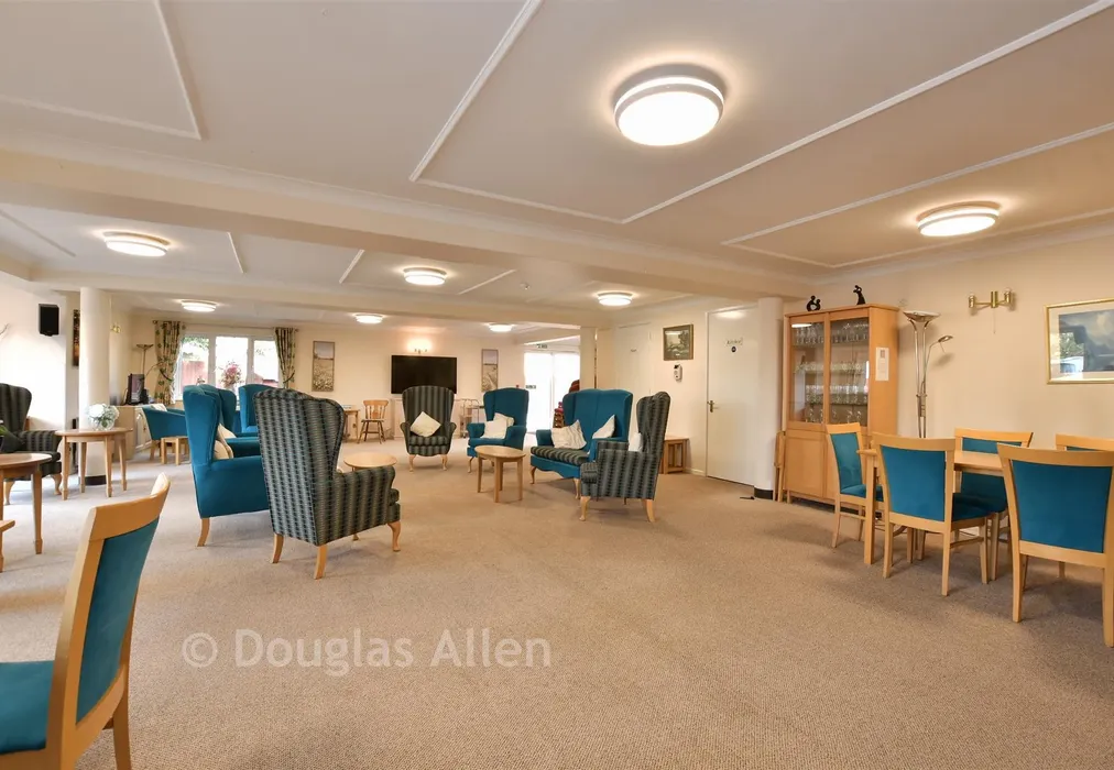 Internal Lifestyle Photograph - Chadwell Heath Lane, Chadwell Heath, Essex - Wards of Kent