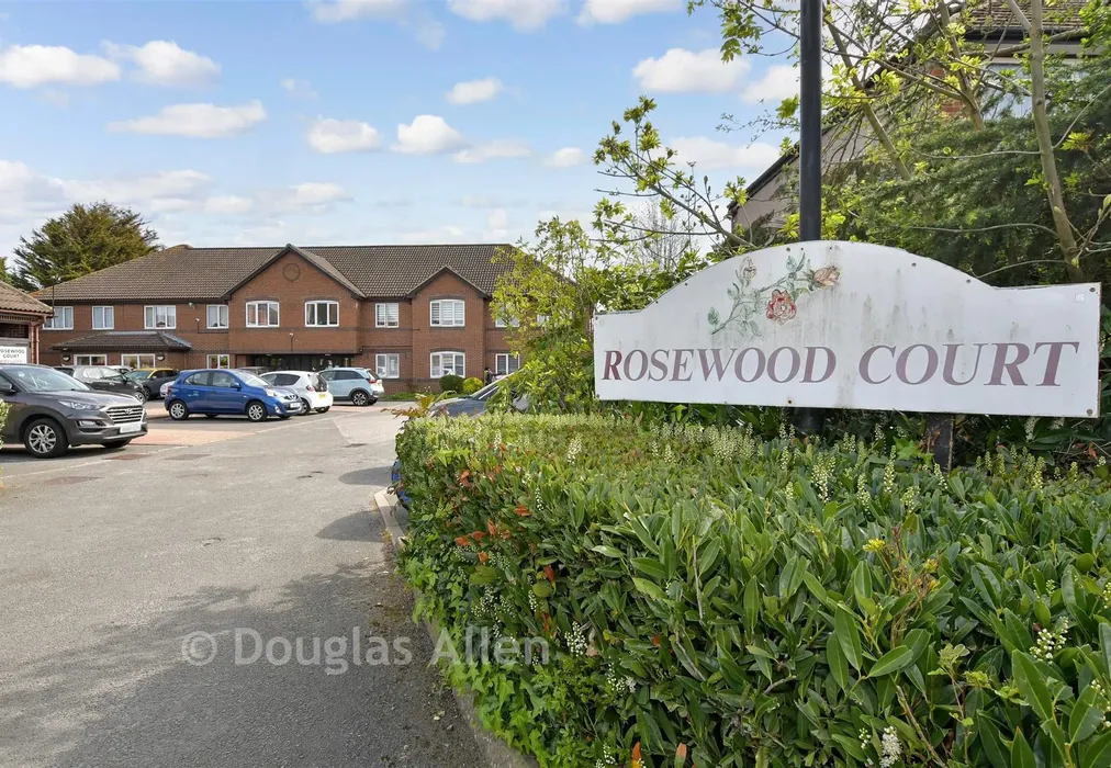 Street View - Chadwell Heath Lane, Chadwell Heath, Essex - Wards of Kent