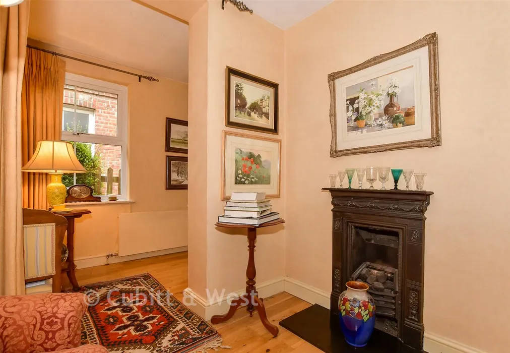Internal Lifestyle Photograph - Stane Street, Ockley, Dorking, Surrey - Wards of Kent
