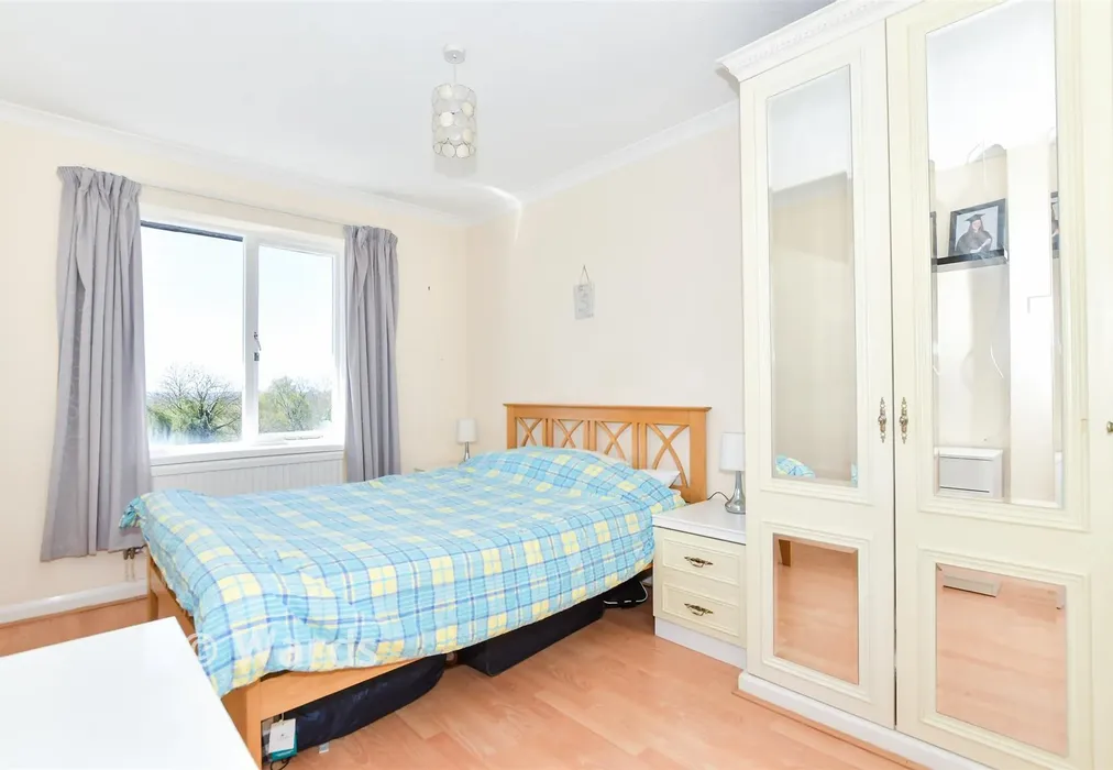 Bedroom 1 - Rock Hill Road, Egerton, Ashford, Kent - Wards of Kent