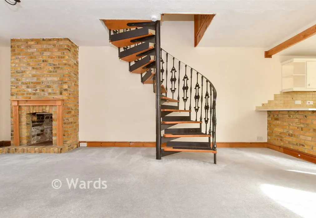 Internal Lifestyle Photograph - Wyndham Road, Dover, Kent - Wards of Kent