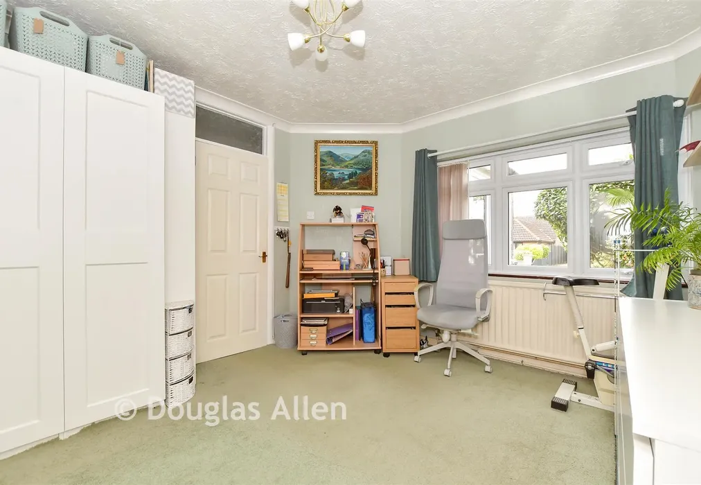 Bedroom 2 - Thorndon Avenue, West Horndon, Brentwood, Essex - Wards of Kent