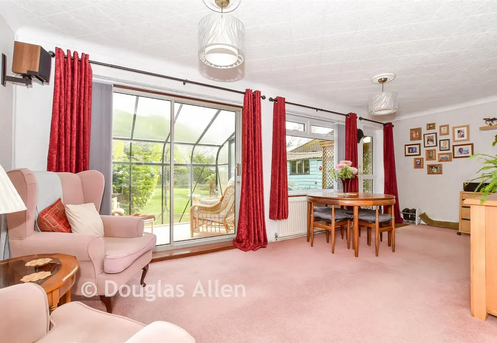 Dining Area - Thorndon Avenue, West Horndon, Brentwood, Essex - Wards of Kent