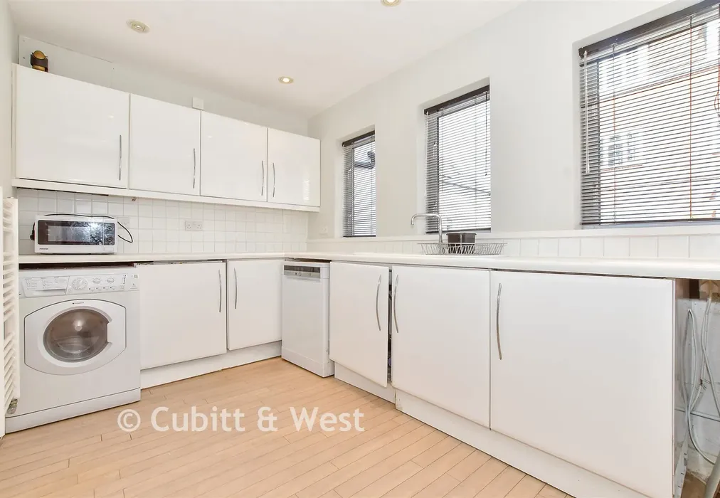 Kitchen - Nile Street, Emsworth, Hampshire - Wards of Kent