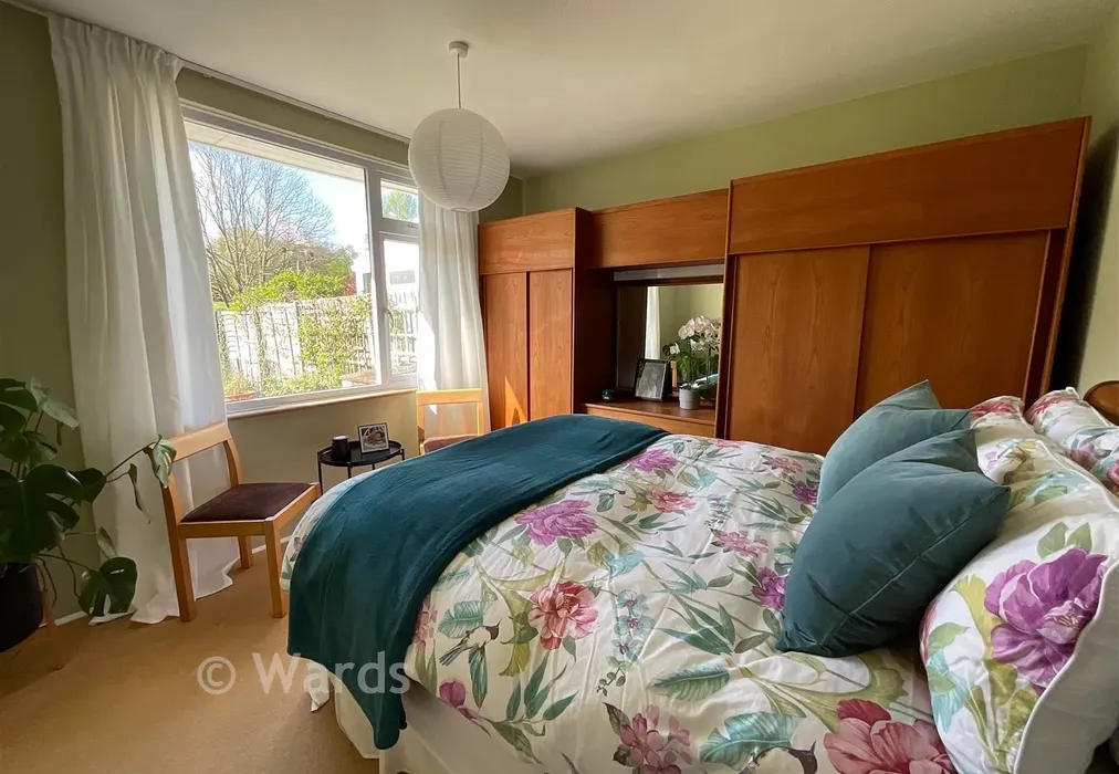 Bedroom 1 - Fromandez Drive, Horsmonden, Kent - Wards of Kent